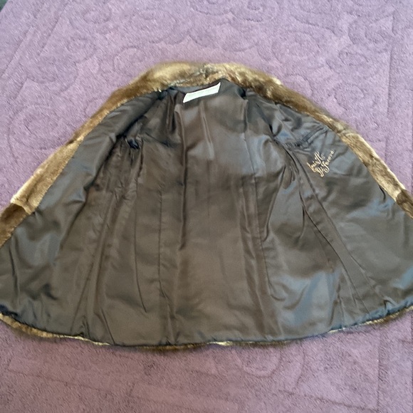 Muskrat Fur Vintage Stroller Coat - Picture 6 of 13